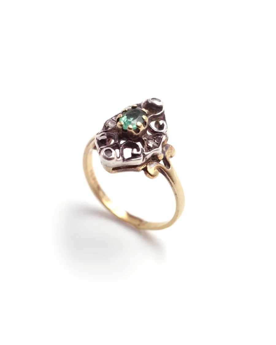 Edwardian emerald ring