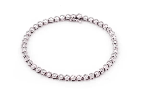 diamond tennis bracelet