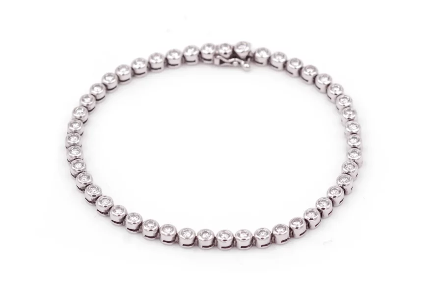 diamond tennis bracelet